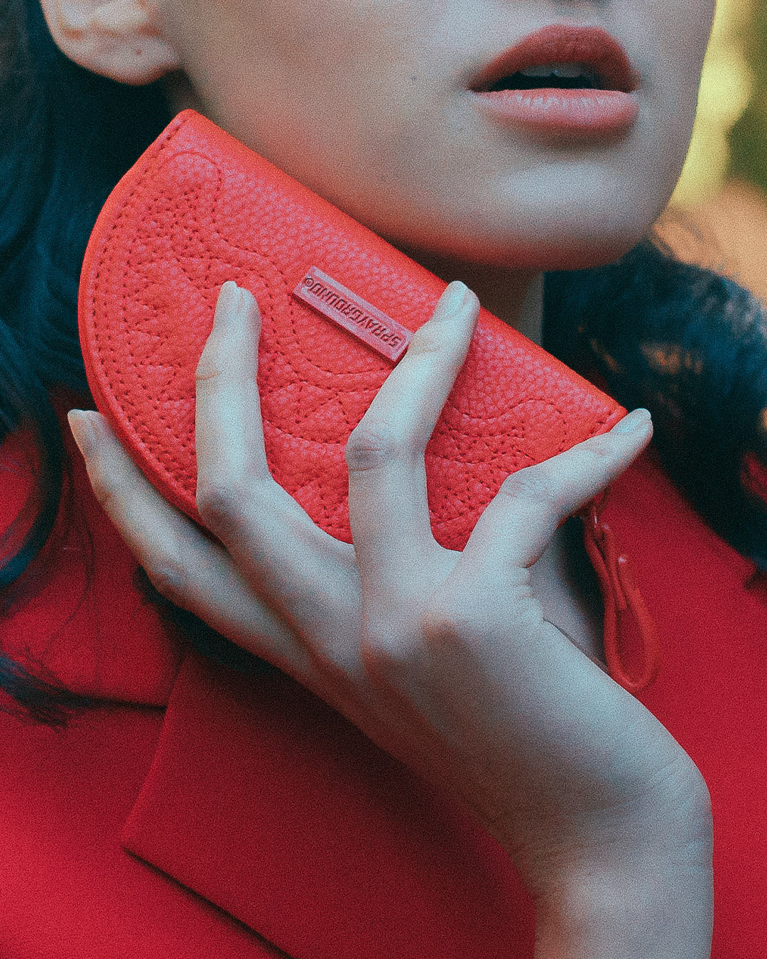 RED RIVIERA SHARK POUCH