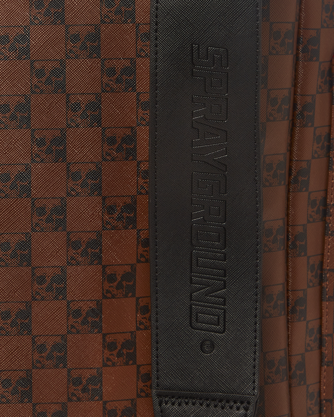 SHARKS AND SKULLS MONTE CARLO