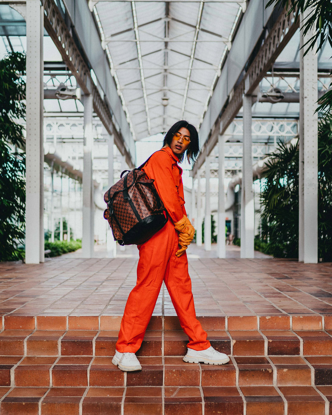 SHARKS AND SKULLS MONTE CARLO