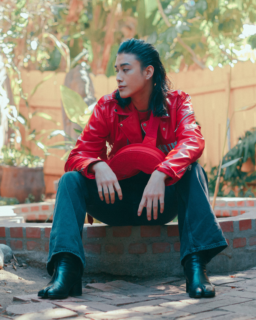 RED RIVIERA SHARKMOUTH CROSSBODY