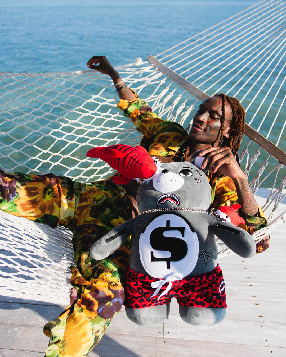 SHARK FRIENDS MONEYBEAR TEDDYBEAR BACKPACK