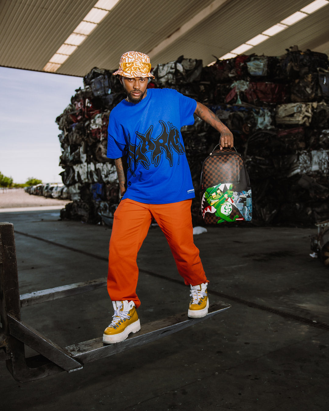 MONEY BEAR ALL WILL BE REVEALED BACKPACK (DLXV)