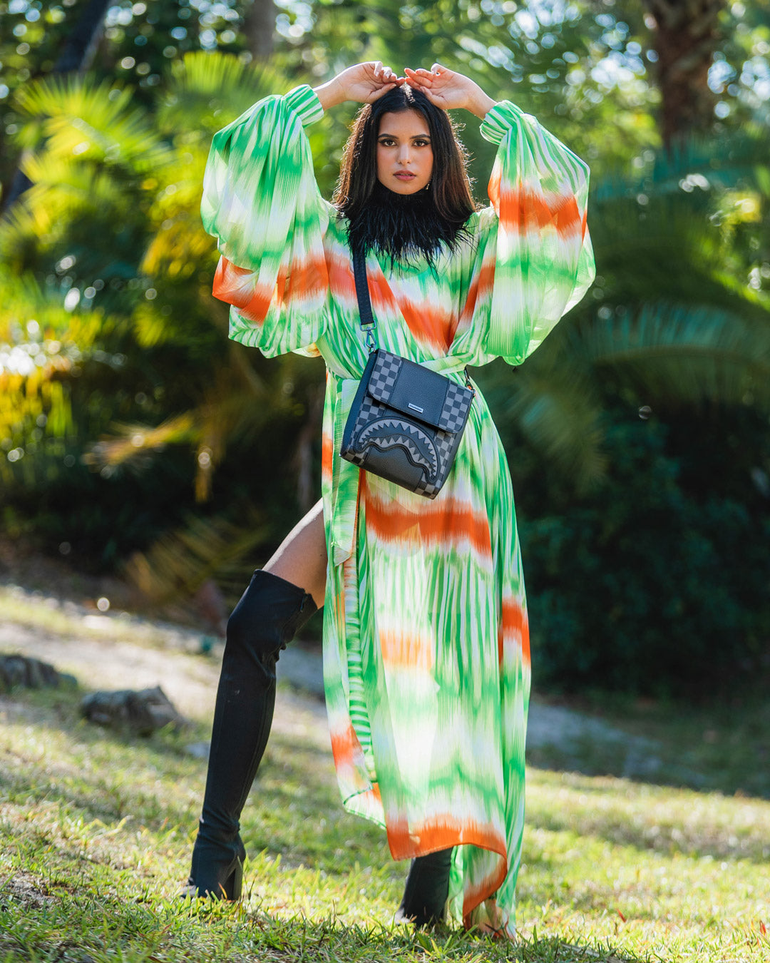 RACEWAY SHADOW PHANTOM MESSENGER SLING BAG