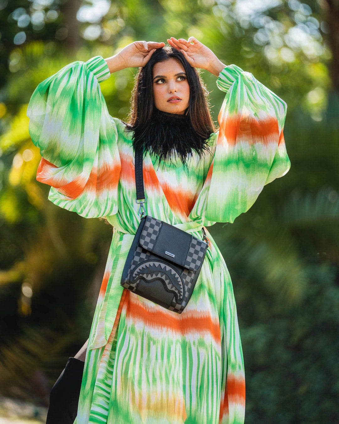 RACEWAY SHADOW PHANTOM MESSENGER SLING BAG