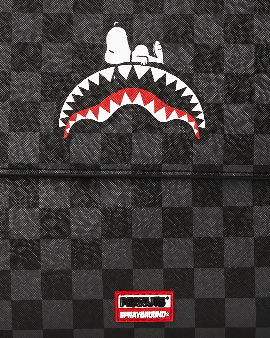 SNOOPY DAY OFF MESSENGER SLING BAG