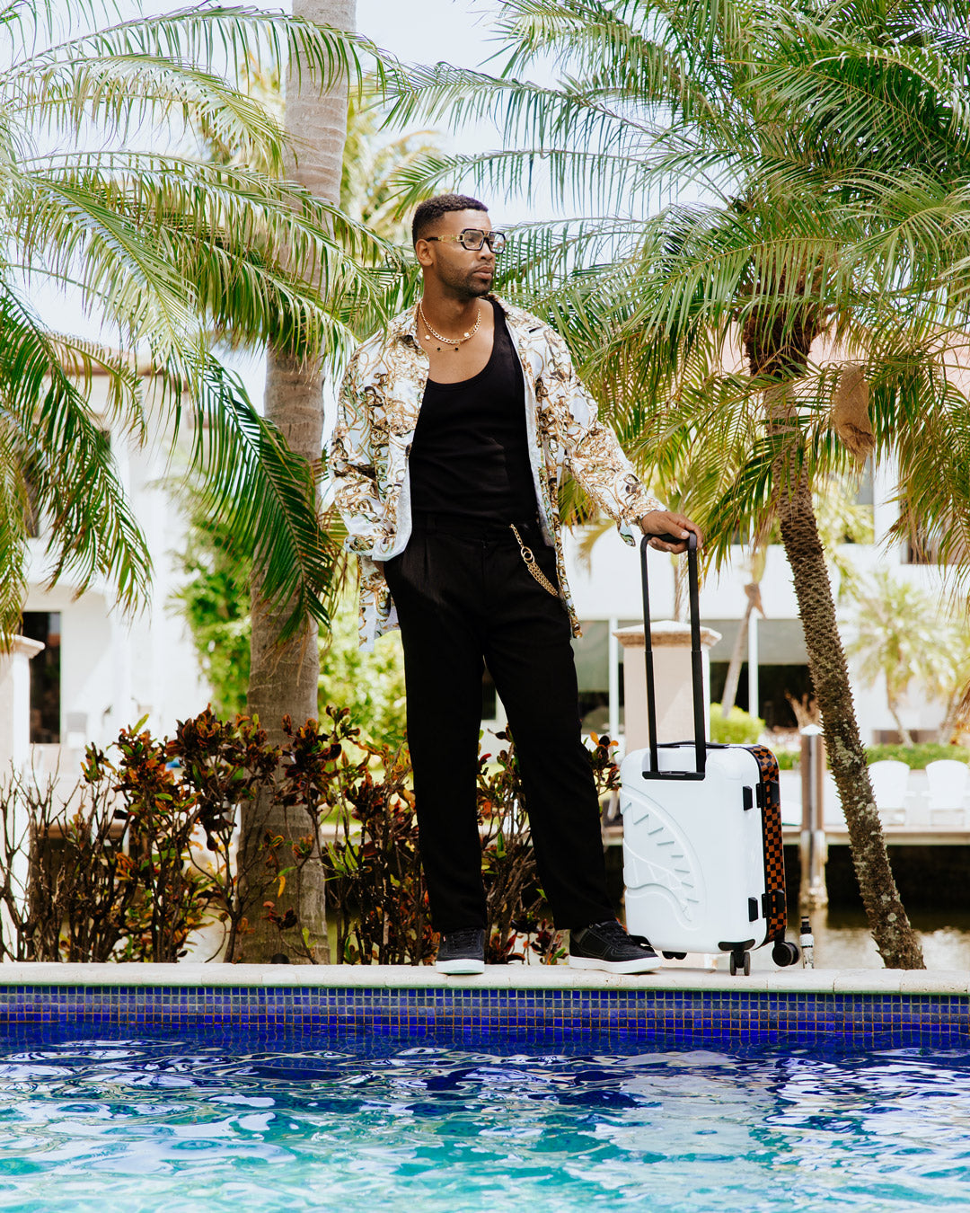 SPRAYSHARKS WORLDWIDE SHARKITECTURE CARRY-ON LUGGAGE