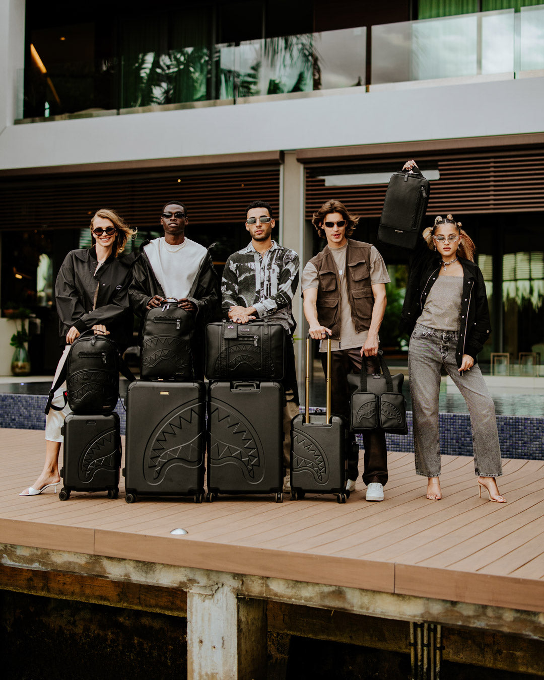 REALITY CHECK SHARKITECTURE CARRY-ON JETBLACK LUGGAGE (GOLD HARDWARE)