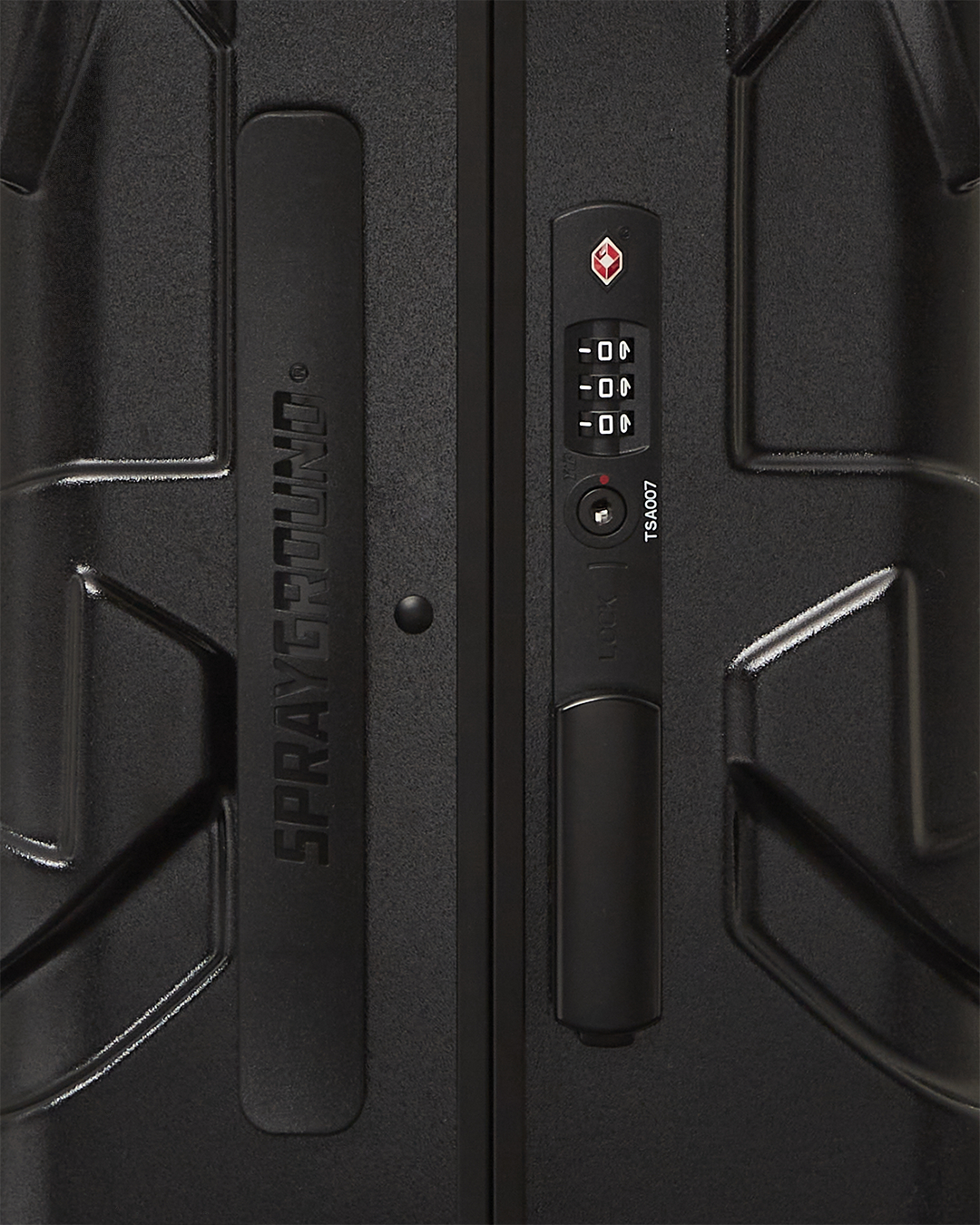 NIGHTSHARKS WORLDWIDE SHARKITECTURE CARRY-ON LUGGAGE