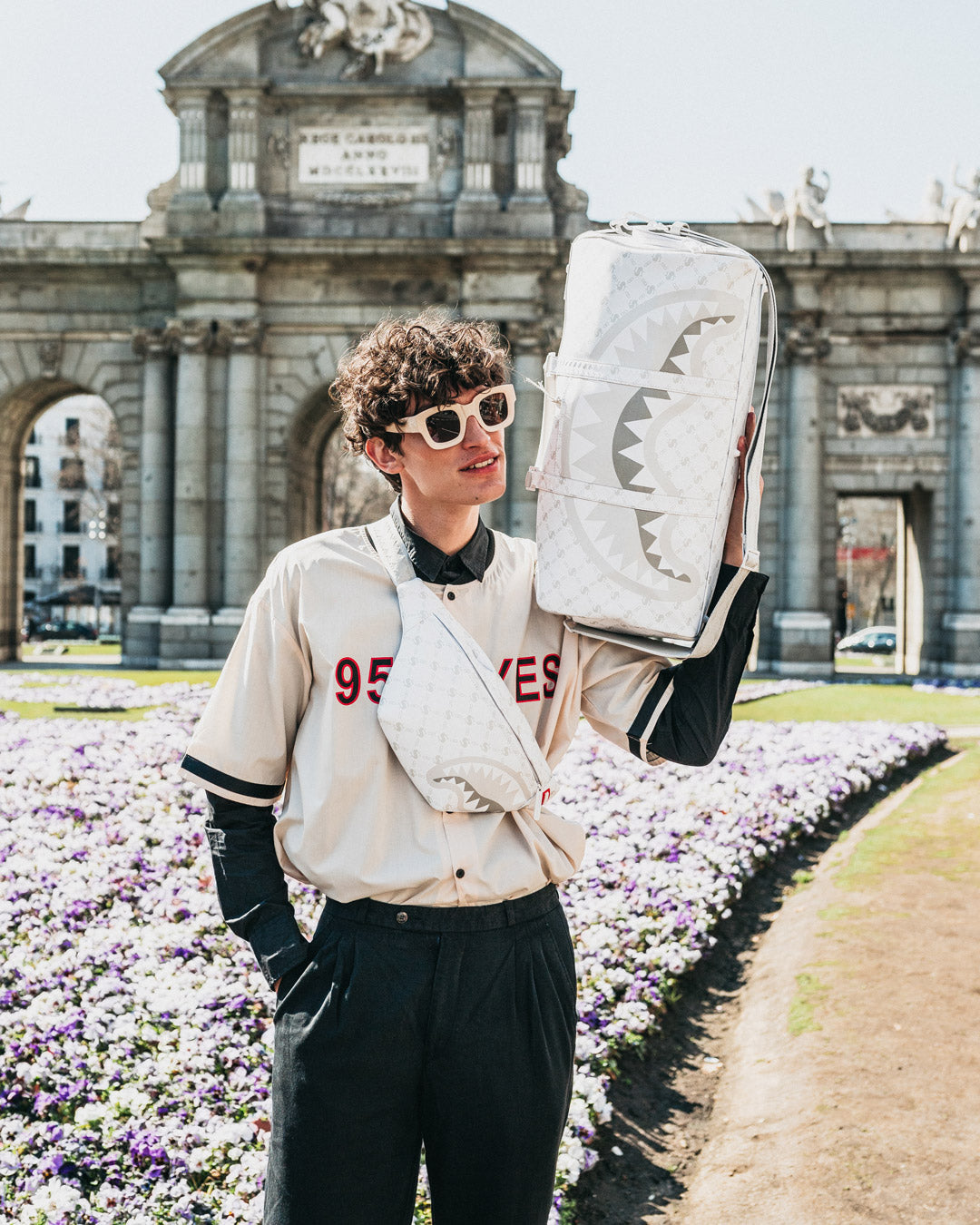 MONEY PATTERN POWDER EMPEROR DUFFLE