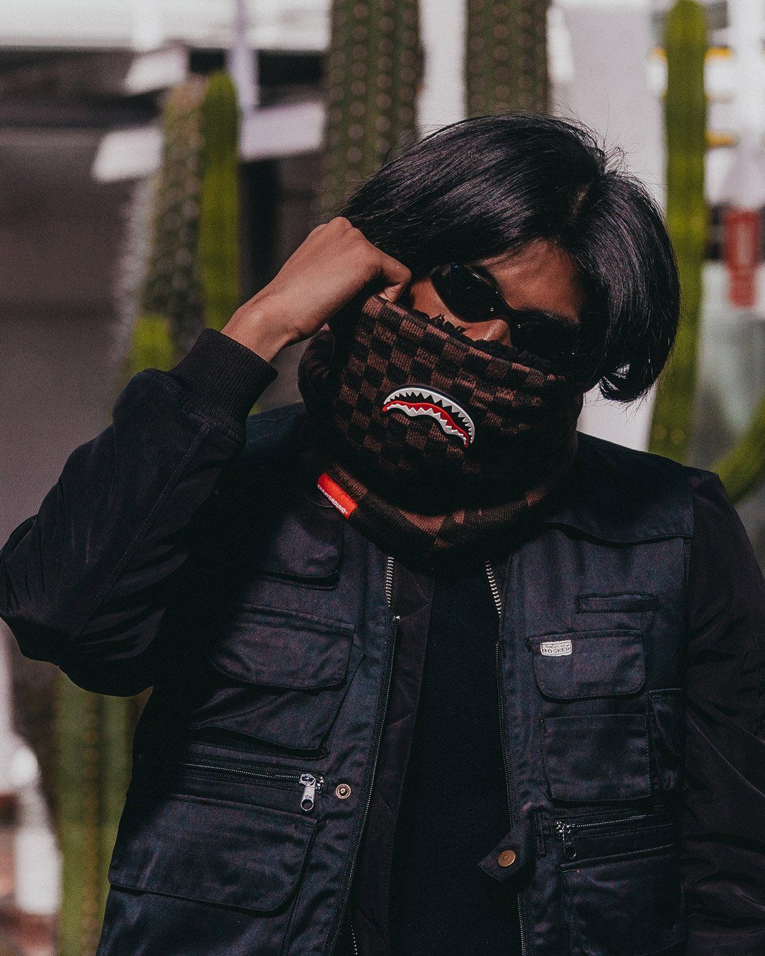 XTC SHARKS IN PARIS NECK WARMER