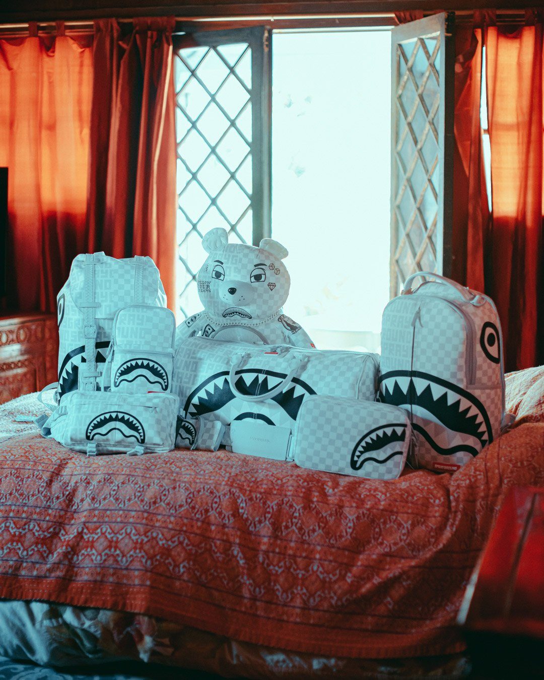 SPLIT THE CHECK (PEARL) WALLET