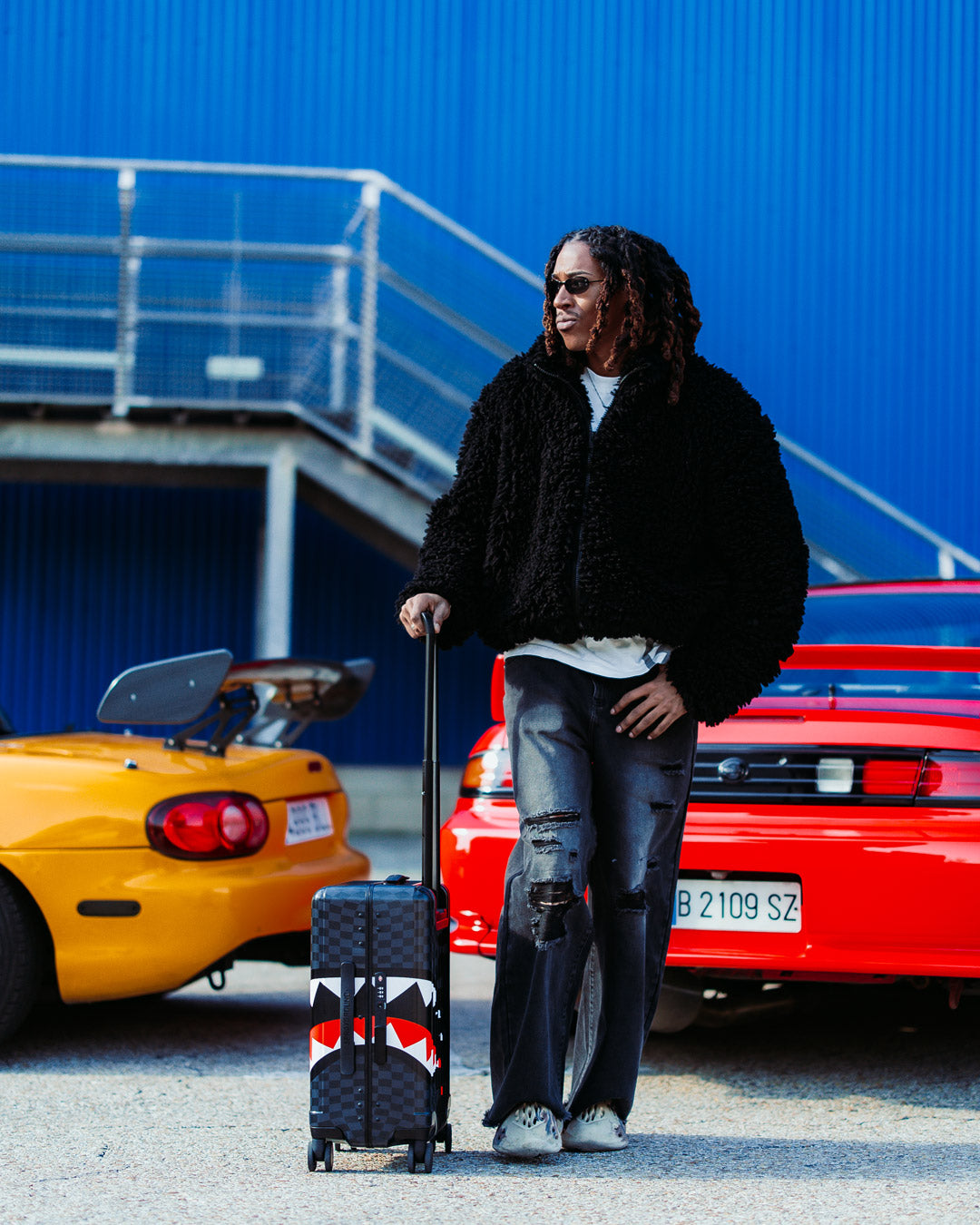 SPEED SHARK SIDE SWIPE HARD SHELL CARRY-ON LUGGAGE