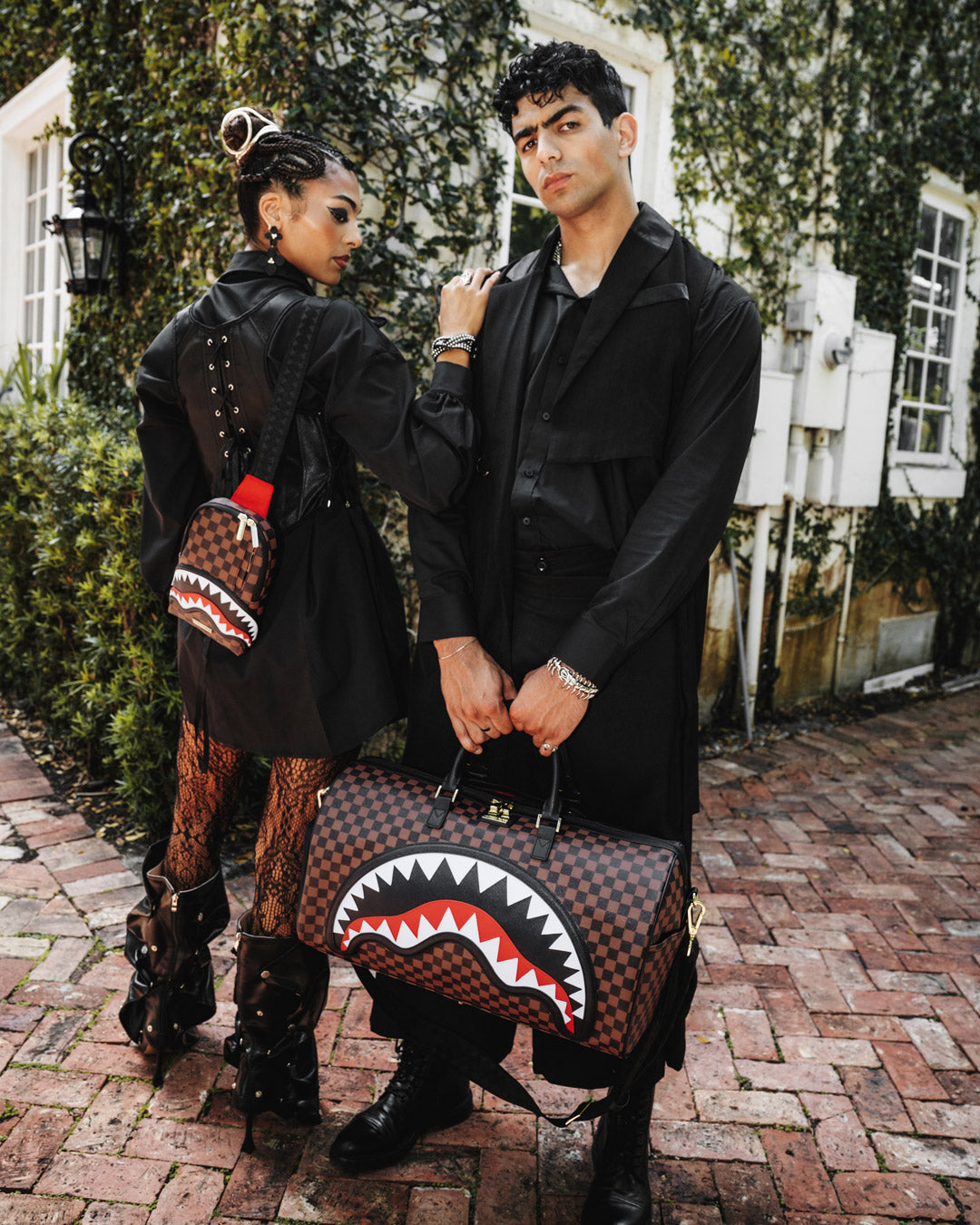 SAWTOOTH SHARKS IN PARIS ONE-STRAP SLING