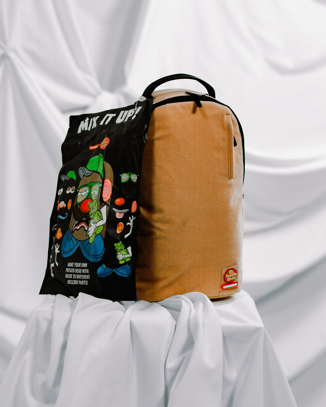 MR. POTATO HEAD VELCRO PATCH MIX-IT-UP DLXSV BACKPACK