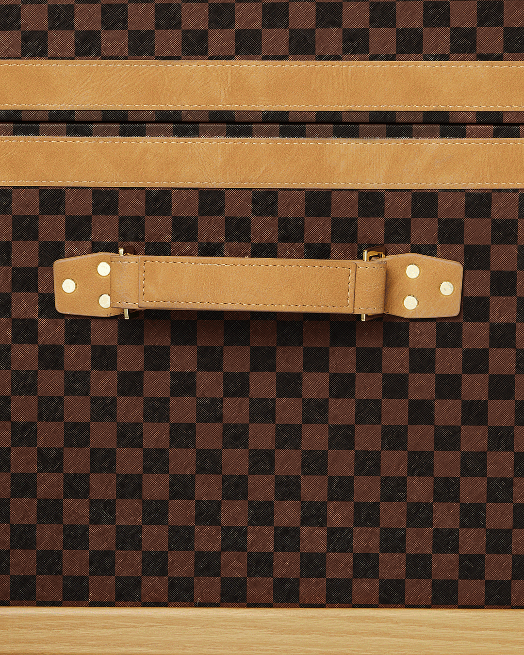 HENNYVILLE SHARKS IN PARIS TRUNK